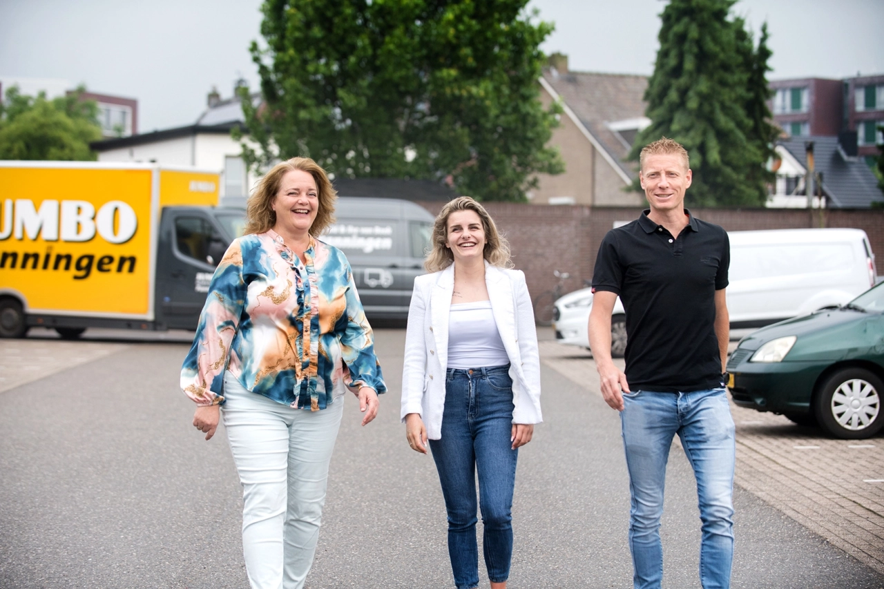 Ilse, Naomi en Naard